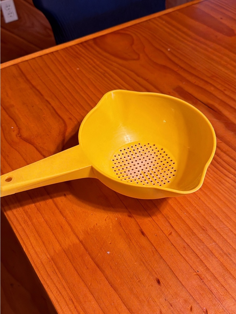 Tupperware Yellow Plastic Handheld Strainer